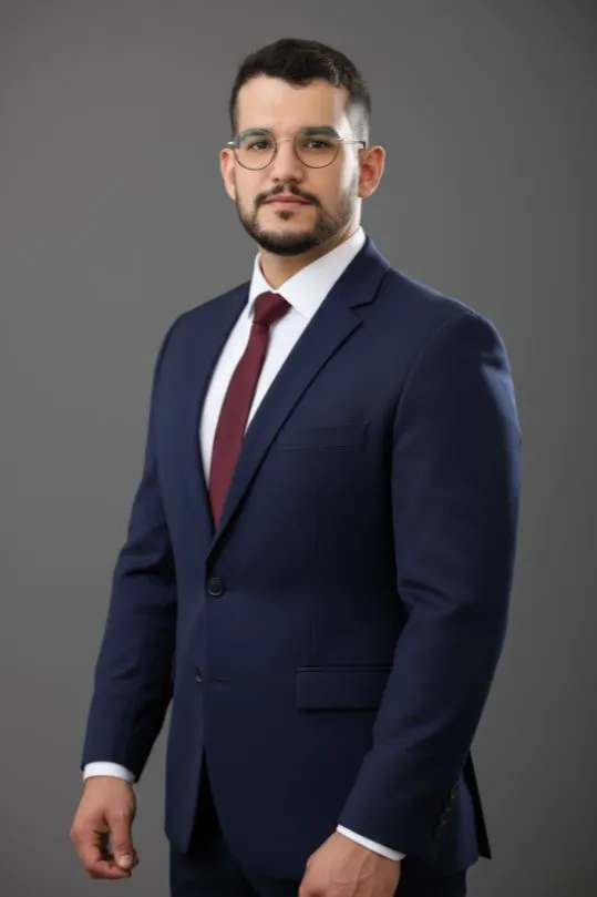 Dr. Luiz Miranda - CRM-PE: 36.183